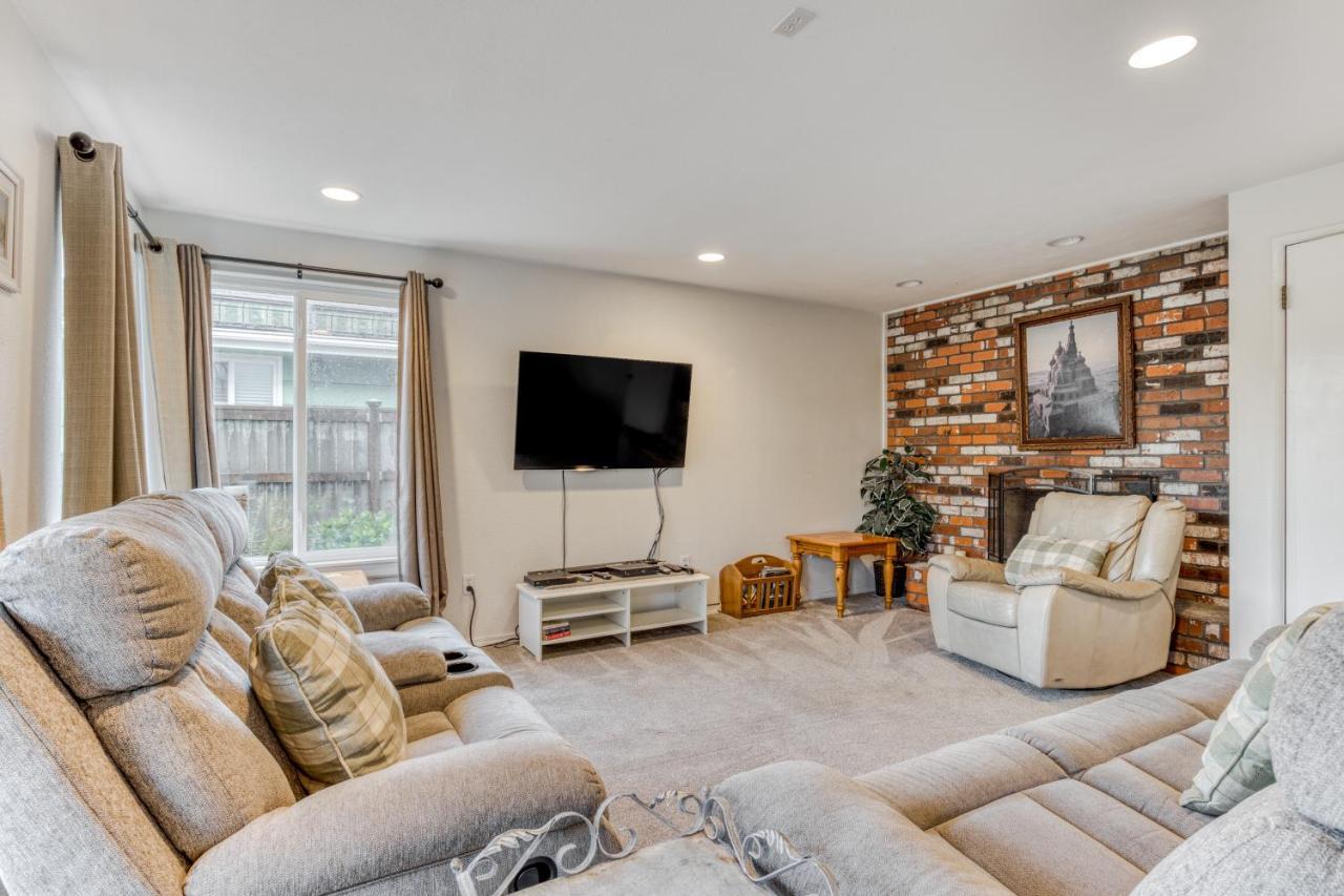 Ocean Vista Vacation Home Seaside Bagian luar foto